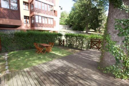Apartamento Con Jardin - Montana Park Enveitg Buitenkant foto